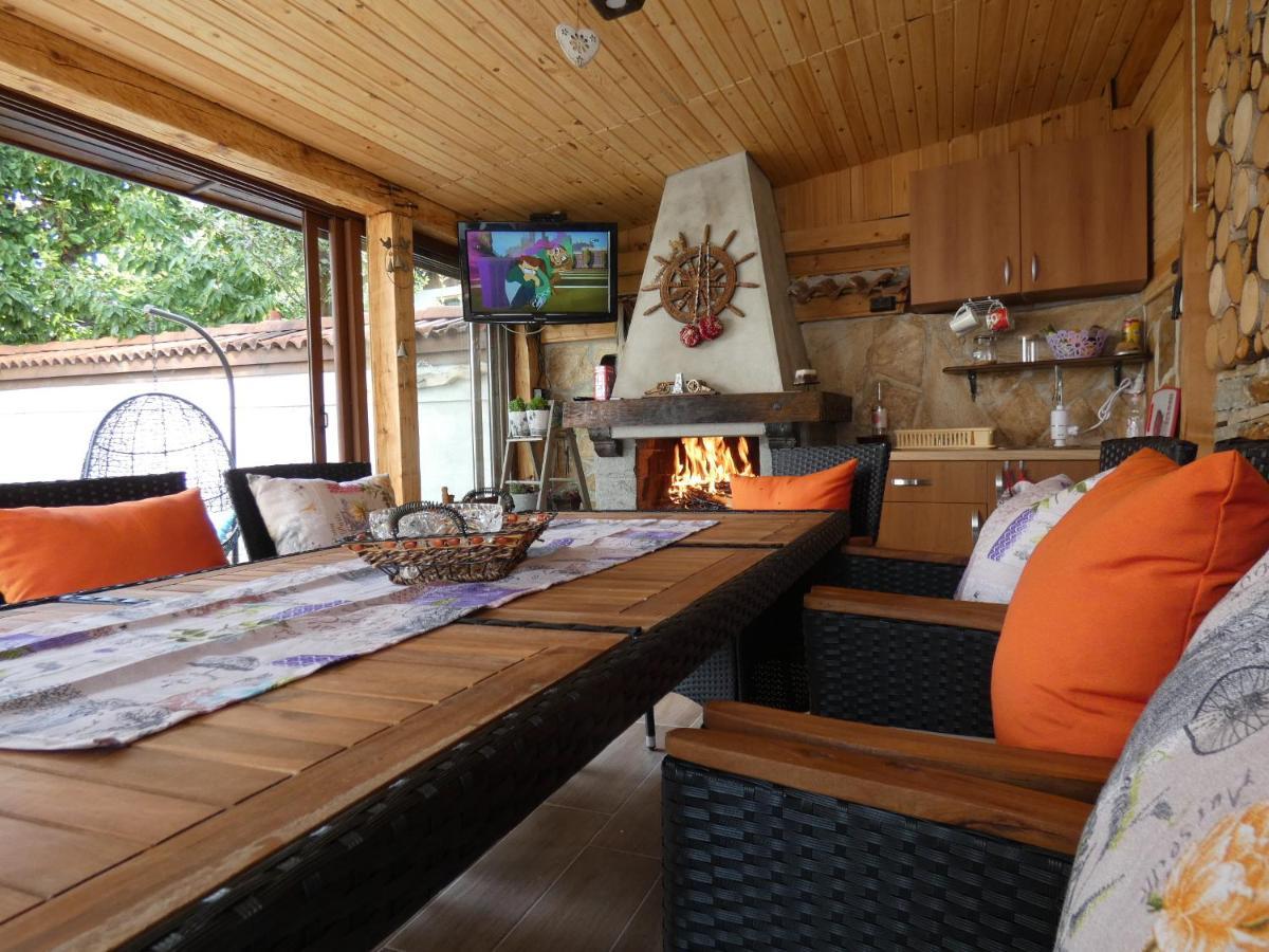 Ice Jewel Chalet, Bansko, 200 Meters From The Gondola, 20 Улица „Свети Иван Рилски“ Eksteriør billede